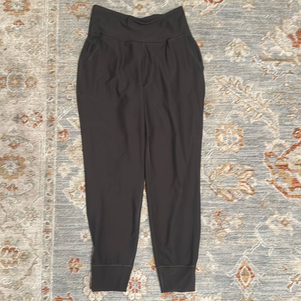 Old Navy High-Waisted Powersoft Jogger